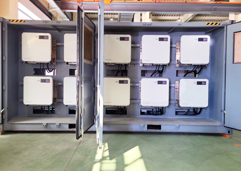 DC electrical cabinets-For medium to large-scale photovoltaic systems, DC combiner boxes are essential as they simplify the cable connections between the photovoltaic panels and inverters, improve the reliability of the photovoltaic system, and make system maintenance more convenient.