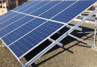 豪登省示範系統太陽光電系統近拍