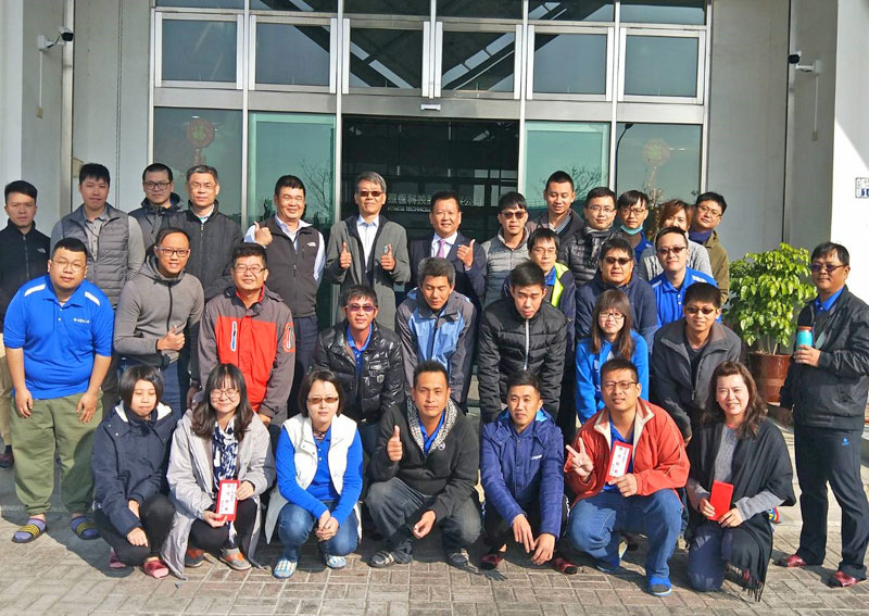本公司太陽光電發電系統所產生電力為直流電，完全無輻射、不危害人體健康；並已經依據國際標準規範設置完整防護機制，因此漏電、過電壓、過電流、雷擊等都有完整保護措施，自營運以來超過500多套系統均安全無虞。為了使客戶能安心架設系統，一般系統保固時間長達5年，目前已有多家公司與我們簽核長達20年的合約。成立至今憑藉專業團隊的努力，於2012年全台市佔率達23%