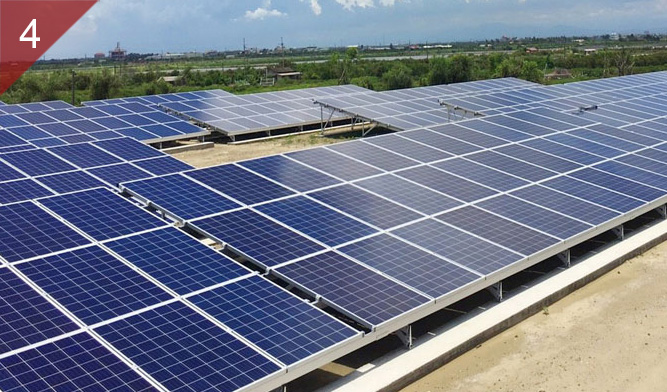 台南市預計在2022年達到2GW的太陽能光電設置容量目標，配合循環經濟，並活化利用掩埋場，結合廢棄物處理設施與太陽光電專業性，促進公有土地閒置空間再利用。